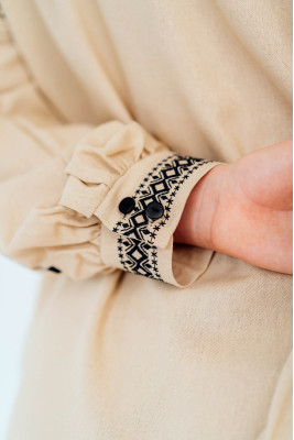 Вишиванка жіноча